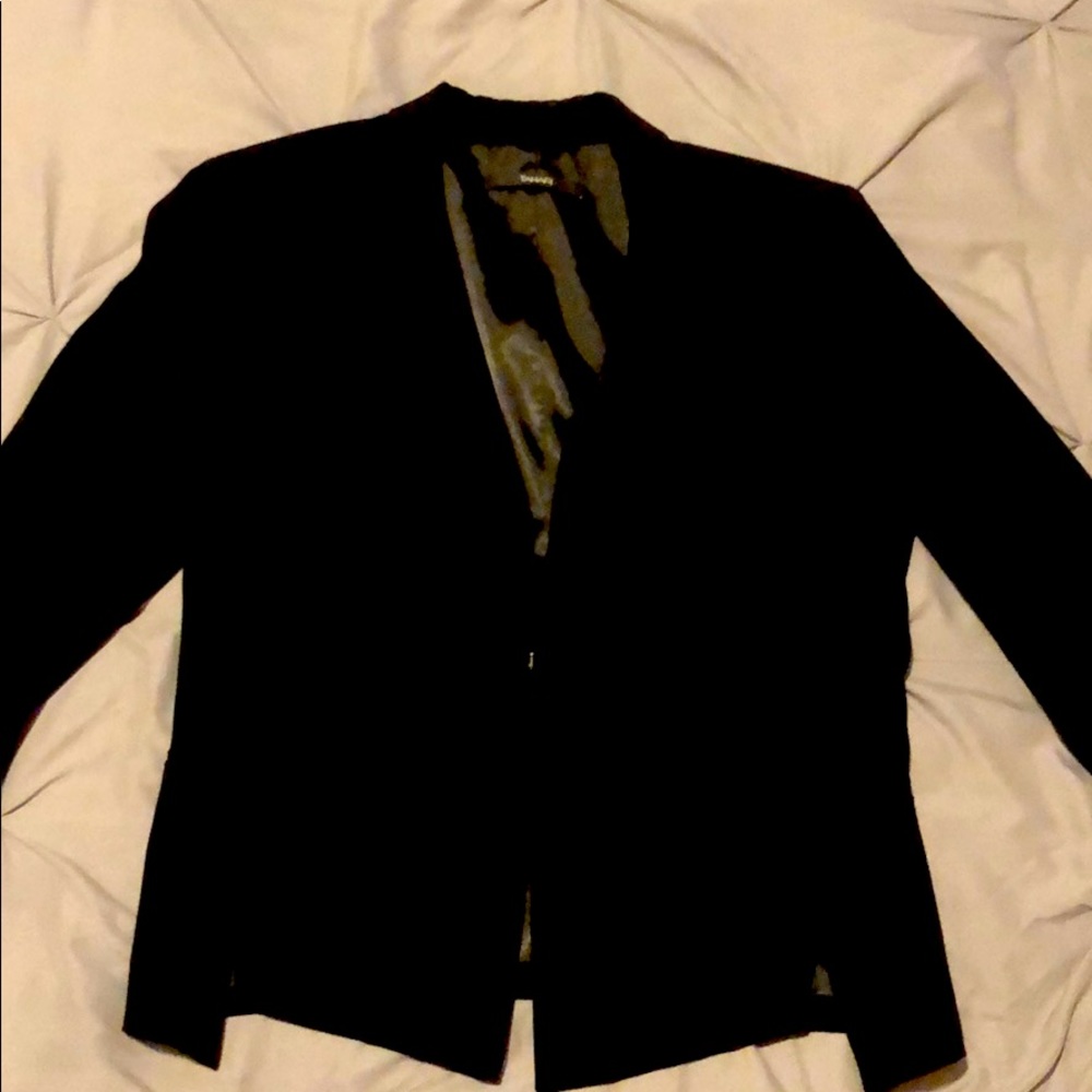 Tahari Two-Piece Suit Size 2